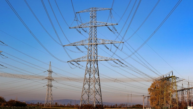 Derzeit kostet die Kilowattstunde Strom bei den „illwerke vkw“ 12,2 Cent. (Bild: Franz Neumayr)