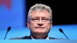 Meuthen konnte seinen gemäßigteren Kurs in der Partei offenbar nicht durchsetzen. (Bild: AFP/Ronny Hartmann)