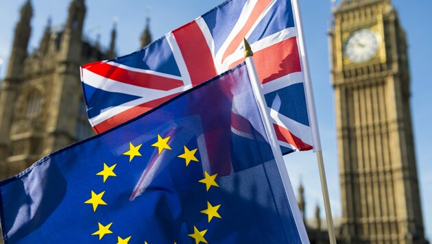 Nach Brexit weg mit allen EU-Regeln?: In London zeichnet sich ein neuer Streit ab. (Bild: lazyllama - stock.adobe.com)