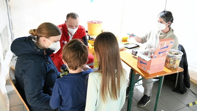 Wiener Volksschulkinder können sich nun an ihren Schulen impfen lassen. (Bild: P. Huber)