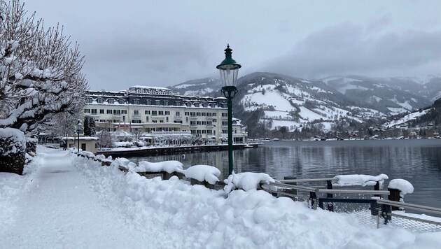 Im tief verschneiten Zell am See werden einige Hoteliers weiterhin auf 2G setzen (Bild: Roland Hölzl)