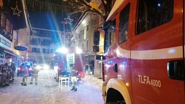53 Feuerwehrleute waren im Einsatz (Bild: FF Bruck)