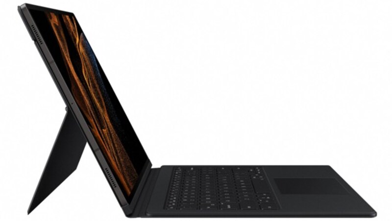 Für das Galaxy Tab S8 Ultra wird es eine Tastatur-Hülle à la Microsoft Surface geben. (Bild: Samsung)