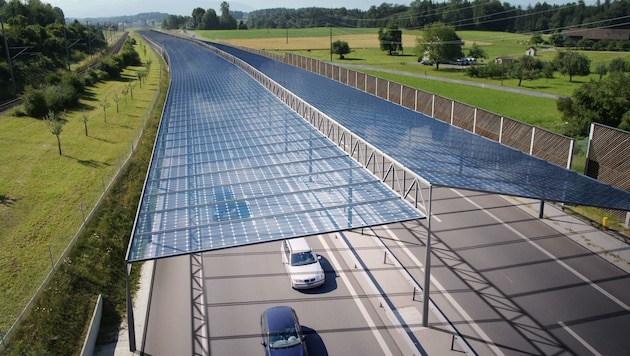 Ein Beitrag zur Energiewende: Solardächer über Autobahnen (Bild: LABOR3 Architektur GmbH)