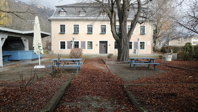 55 Wirtshäuser haben in den Jahren 2012 bis 2020 ihre Tore geschlossen. So auch das Löwenhaus in der Tiroler Landeshauptstadt. (Bild: Birbaumer Christof)