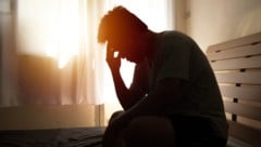 Neigung zu Depression als Symptom. (Bild: kwanchaift/stock.adobe.com)