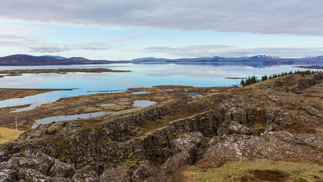 Der Þingvallavatn ist ein See im Südwesten Islands im Nationalpark Þingvellir. (Bild: imagoDens - stock.adobe.com)