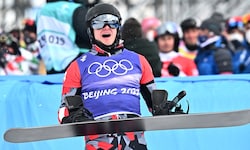 Alessandro Hämmerle krönte sich 2022 in Secret Garden zum Olympiasieger im Snowboardcross.