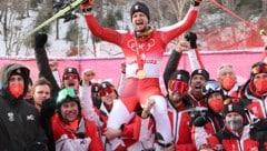 Johannes Strolz jubelt über seine Goldmedaille in der Kombination. (Bild: APA/EXPA/JOHANN GRODER)