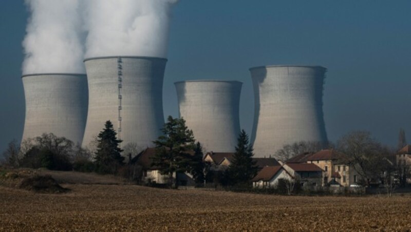 Das seit 1972 in Betrieb befindliche Atomkraftwerk Bugey in Saint-Vulbas, Frankreich (Bild: AFP/Jean-Philippe Ksiazek)