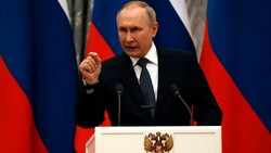 2018 orakelte der russische Präsident Wladimir Putin: „Was ist eine Welt noch wert, in der es kein Russland gibt?“ (Bild: AP)