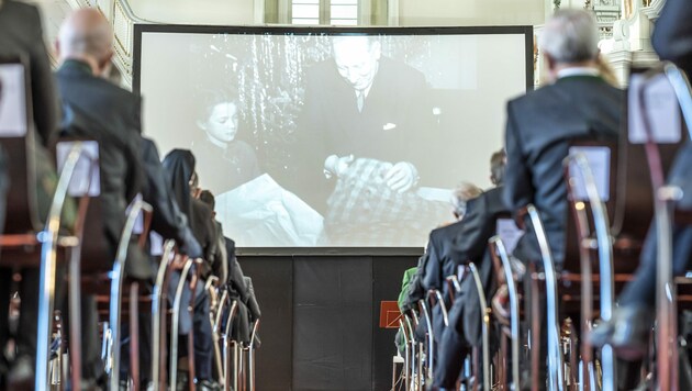 Dem Gedenkakt in der Aula der Alten Universität wohnten zahlreiche Ehrengäste bei. (Bild: Land Steiermark/Foto Fischer)