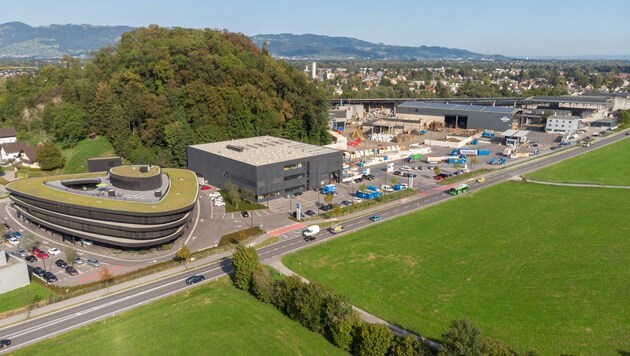 Das Firmengelände in Götzis. (Bild: Loacker Recycling)