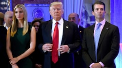 Donald Trump mit seinen Kindern Ivanka und Donald Jr. im Jahr 2017 (Bild: TIMOTHY A. CLARY / AFP)