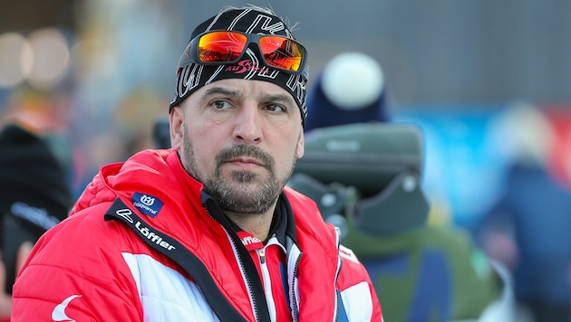 Ricco Groß sollte Österreichs Biathlon-Team zu neuen Höhen führen. Aktuell ist es in einem historischen Tief. (Bild: GEPA pictures)