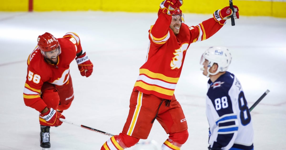 Hockey – NHL – Tenth straight win for the Calgary Flames