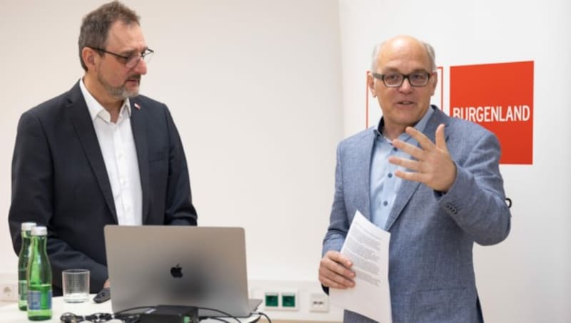 AK-Präsident Gerhard Michalitsch und Günther Ogris (Sora-Institut) präsentierten die Studie. (Bild: AK Burgenland)