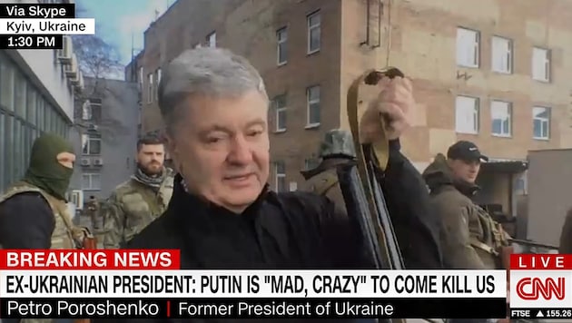 Putin sei „einfach verrückt“, in der Ukraine einzufallen, sagt Ex-Präsident Petro Poroschenko im Interview mit dem US-Sender CNN. (Bild: Screenshot, twitter.com/CNN)