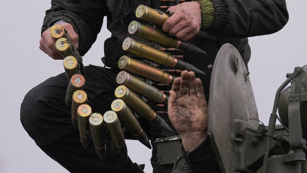 L'attaque ne concerne pas des soldats ukrainiens, mais plutôt des milices hostiles au régime de Poutine. (Bild: AP)