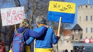 Protest für Frieden in der Ukraine (Archivbild) (Bild: APA/dpa/Oliver Berg)