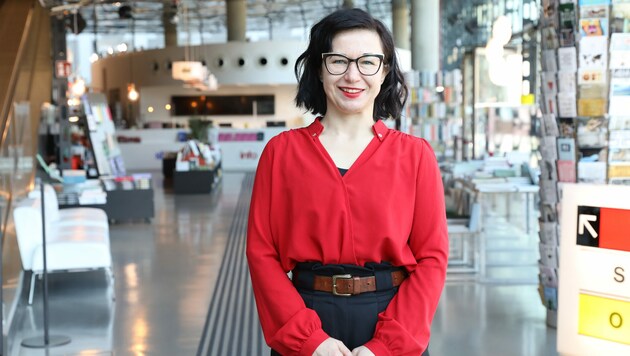 Die Slowenin Andreja Hribernik ist die neue Chefin des Kunsthaus Graz. (Bild: Universalmuseum Joanneum/J.J.Kucek)