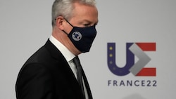 Der französische Finanzminister will sich nur falsch ausgedrückt haben, war er um versöhnliche Worte bemüht. (Bild: AP/Francois Mori)
