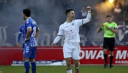 Im letzten Spiel der Hinrunde traf Din Nail Rahmanovic (re.) zum ersten Mal für Austria Salzburg in der Regionalliga Salzburg. (Bild: Tröster Andreas)