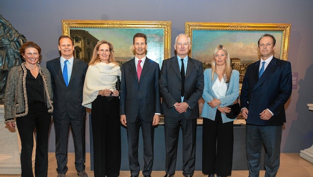 Die Liechtensteins in Wien: Erbprinz Constantin und seine Marie, Erbprinzessin Sophie, Erbprinz Alois, Fürst Hans-Adam II., Tatjana und Philipp von Lattorff (v. li.) (Bild: Andreas Tischler / Vienna Press)