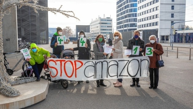 Fast 4500 Unterschriften wurden für die Petition „Ackerboden statt Amazon“ gesammelt und vor rund einem Monat an den Grazer Gemeinderat übergeben. Die Anrainer wollen nicht aufgeben. (Bild: The Schubidu Quartet www.schubiduquartet.com)