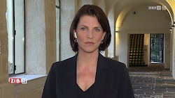 Europaministerin Karoline Edtstadler in der „ZiB 2“ des ORF (Bild: ORF)