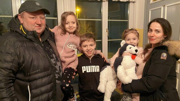 Familie Avramenco wurde von einem steirischen Hilfskonvoi in Empfang genommen (Bild: Gerald Schwaiger)