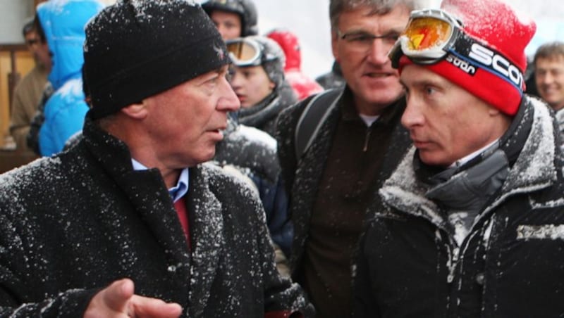 Karl Schranz (li.) und Wladimir Putin im Jahr 2009 (Bild: GEPA )