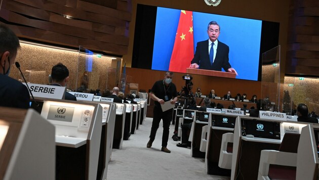 China gibt sich weiter zurückhaltend, fordert aber alle Beteiligten zu Deeskalation auf. (Bild: AFP/Fabrice COFFRINI)