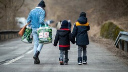 Über den „Hilfskorridor“ sollen ukrainische Flüchtlinge wieder heimkehren. (Bild: AFP)