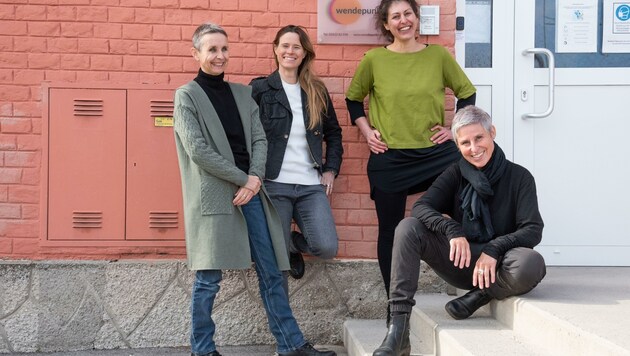 Starkes Team in Wiener Neustadt: Eva Huber, E. Cinatl, Ruth Hauser, Melanie Zeller (v. li.) (Bild: DORISSEEBACHER)