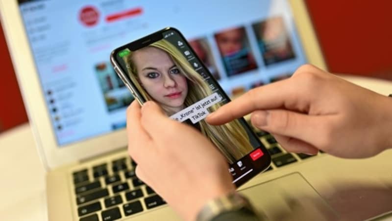 Auf TikTok finden Sie uns unter „krone.at“. (Bild: EVELYN HRONEK)