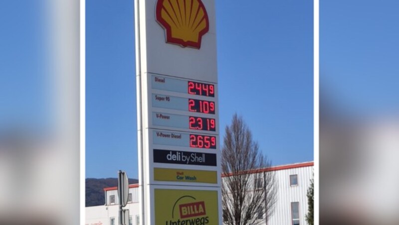 Fast 2,50 Euro pro Liter musste man am Mittwoch an einer Shell-Tankstelle in Tribuswinkel bei Traiskirchen (Niederösterreich) berappen. (Bild: "Krone"-Leserreporter)