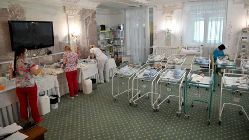 Eine Klinik für Leihmütter in Kiew (Bild: AFP)