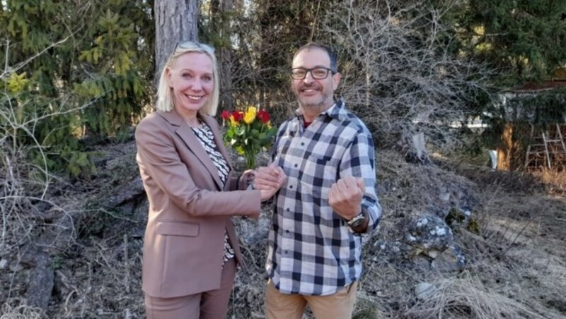 In Haiming freuen sich BM Michaela Ofner und Rudi Wammes (Bild: zVg)