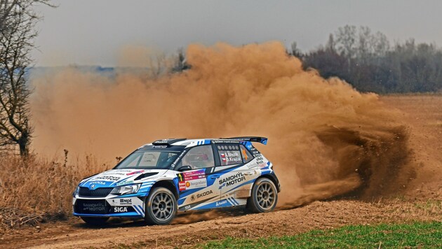 (Bild: Daniel Fessl - rallyepics.at)