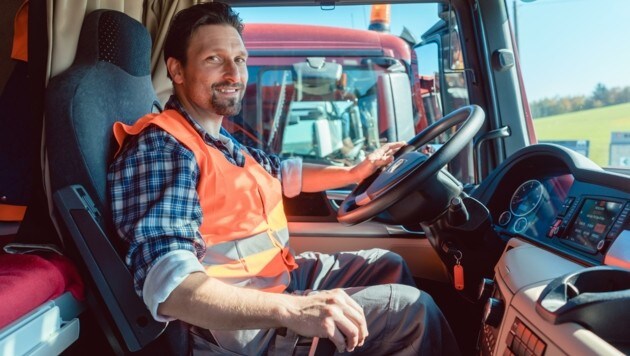 Neue Trucker braucht das Land! Der Arbeitskräftemangel kostet die Betriebe rund 400 Millionen Euro pro Jahr. (Bild: Kzenon)