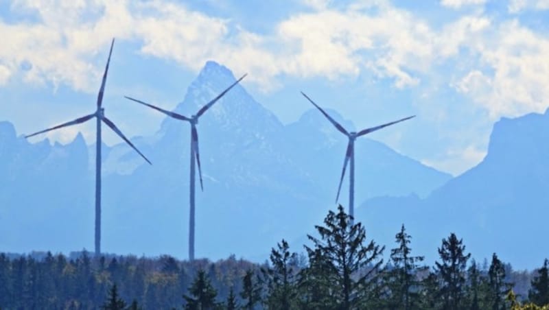 Bis sich in Salzburg Windräder drehen, werden mindestens noch zwei Jahre vergehen. (Bild: Alois Litzlbauer)