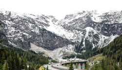 Seit gut eineinhalb Jahren finden oberhalb des Nordportals des Tauerntunnels Windmessungen statt. (Bild: Gerhard Schiel)