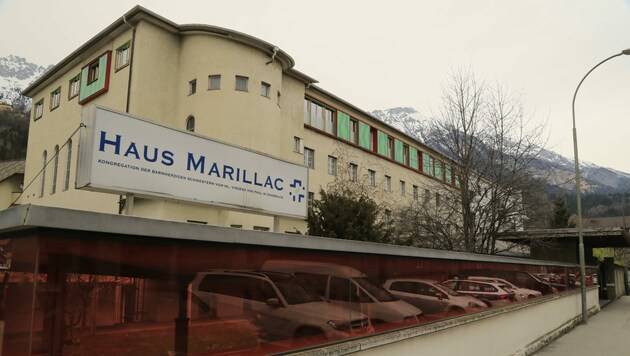 Im Ankunftszentrum Haus Marillac in Innsbruck ist die zentrale Registrierungsstelle in Tirol. Hier werden auch Gesundheitschecks gemacht und Unterkünfte zugeteilt. (Bild: Birbaumer Christof)