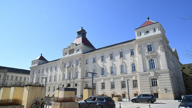 Staatsanwaltschaft St. Pölten (Bild: P. Huber)