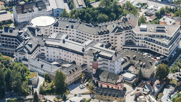 Drei von fünf Facharztstellen und der Posten des Primars könnten bald unbesetzt sein (Bild: Krankenhaus schwarzach)