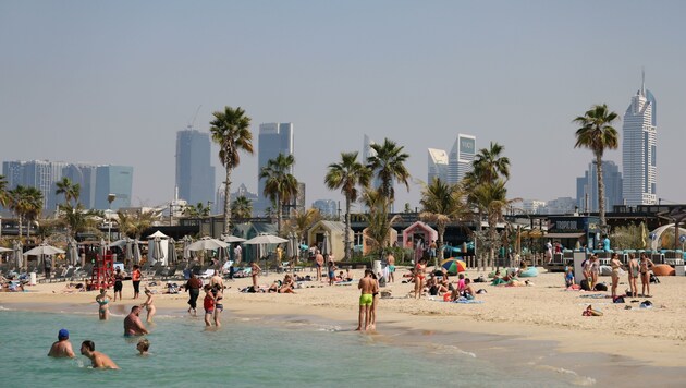 Im April ist in Dubai die Hitze moderat, um die 30 Grad – daher ein für die Osterferien beliebtes Ziel. (Bild: Franz Neumayr)