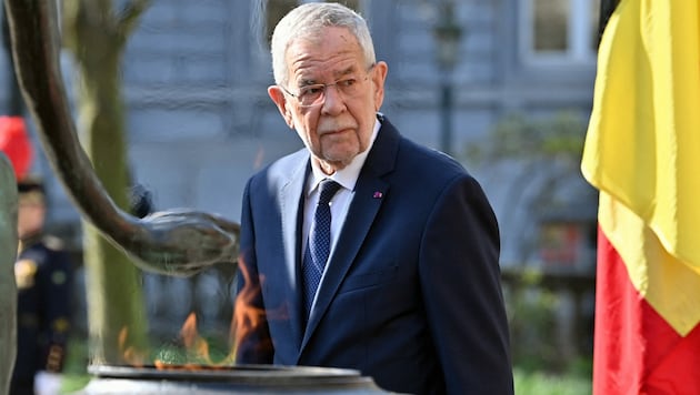 Van der Bellen beim ersten Staatsbesuch in Belgien seit Jahrzehnten. (Bild: AFP/BELGA/DIRK WAEM)