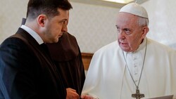 Der Papst und der ukrainische Präsident Selenskyi trafen im Jahr 2020 aufeinander. (Bild: AP Photo/Gregorio Borgia, Pool)