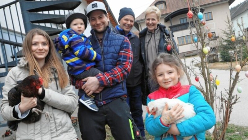 Die Familie Pirker steckt viel Liebe und Herzblut in ihre Landwirtschaft in Maria Saal. (Bild: Rojsek-Wiedergut Uta)